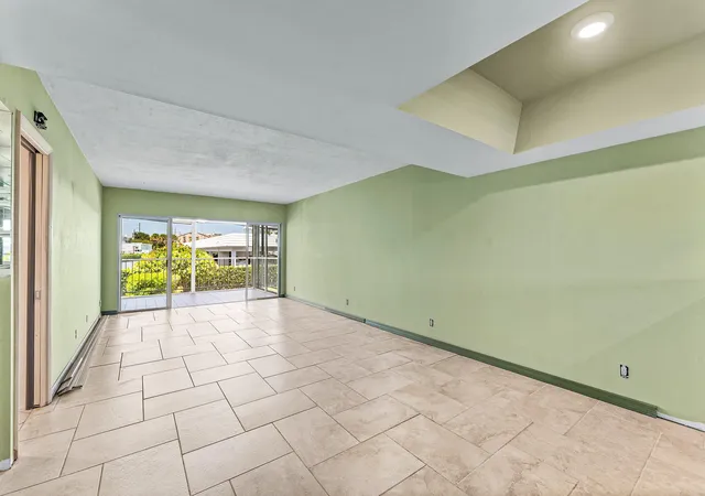 Photo 2 of Condo for sale at 155 Yacht Club Dr #101, North Palm Beach, FL 33408 | MLS# B26066943 | Listing updated on 2026-09-23