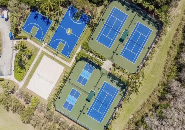 Photo 3 of Single family home for sale at 2776 Shaughnessy Dr, Wellington, FL 33414 | MLS# B26066939 | Listing updated on 2026-09-23