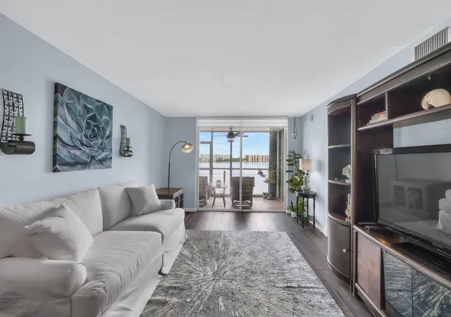 Photo 1 of Condo for sale at 116 Lake Emerald Dr #101, Oakland Park, FL 33309 | MLS# B26066985 | Listing updated on 2026-10-09