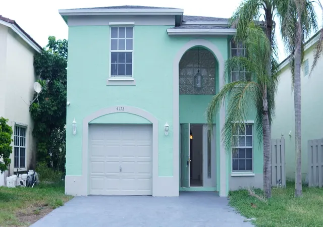 Photo 1 of Single family home for sale at 4172 Pine Hollow Cir, Greenacres, FL 33463 | MLS# B26066989 | Listing updated on 2026-09-23