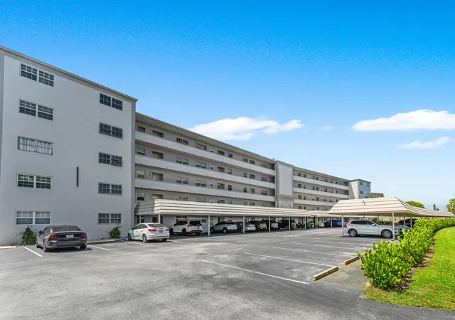 Photo 3 of Condo for sale at 250 John F Kennedy Dr #107, Atlantis, FL 33462 | MLS# B26067103 | Listing updated on 2026-10-08