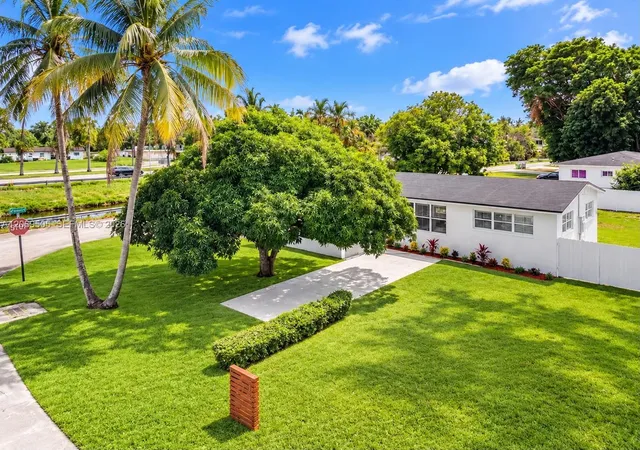 Single family home for sale at 2200 Nw 110Th St, Miami, FL 33167 | MLS# A12069505