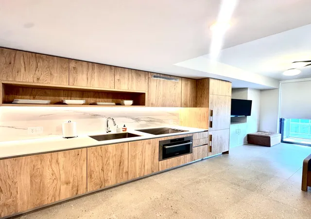 Condo for sale at 11 Ne 6Th St #2606, Miami, FL 33132 | MLS# B26067134 | Listing updated on 2026-10-06