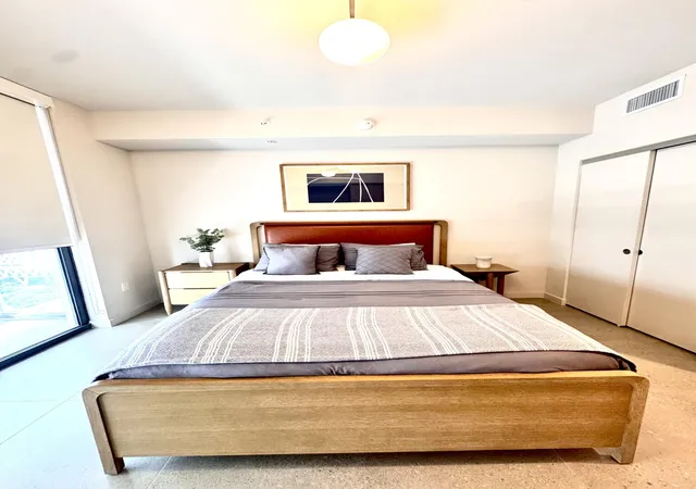 Photo 2 of Condo for sale at 11 Ne 6Th St #2606, Miami, FL 33132 | MLS# B26067134 | Listing updated on 2026-10-06