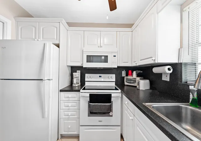 Photo 3 of Condo for sale at 2100 Ne 38Th St #205, Lighthouse Point, FL 33064 | MLS# B26067168 | Listing updated on 2026-10-08