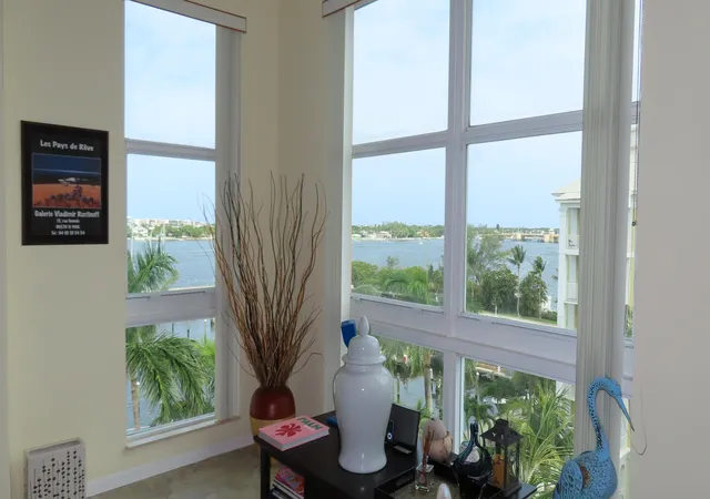 Photo 2 of Condo for sale at 806 E Windward Wy #604, Lantana, FL 33462 | MLS# B26067210 | Listing updated on 2026-09-23