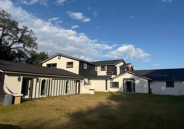 Single family home for sale at 8063 Appian Wy W, Jacksonville, FL 32208 | MLS# B26067235