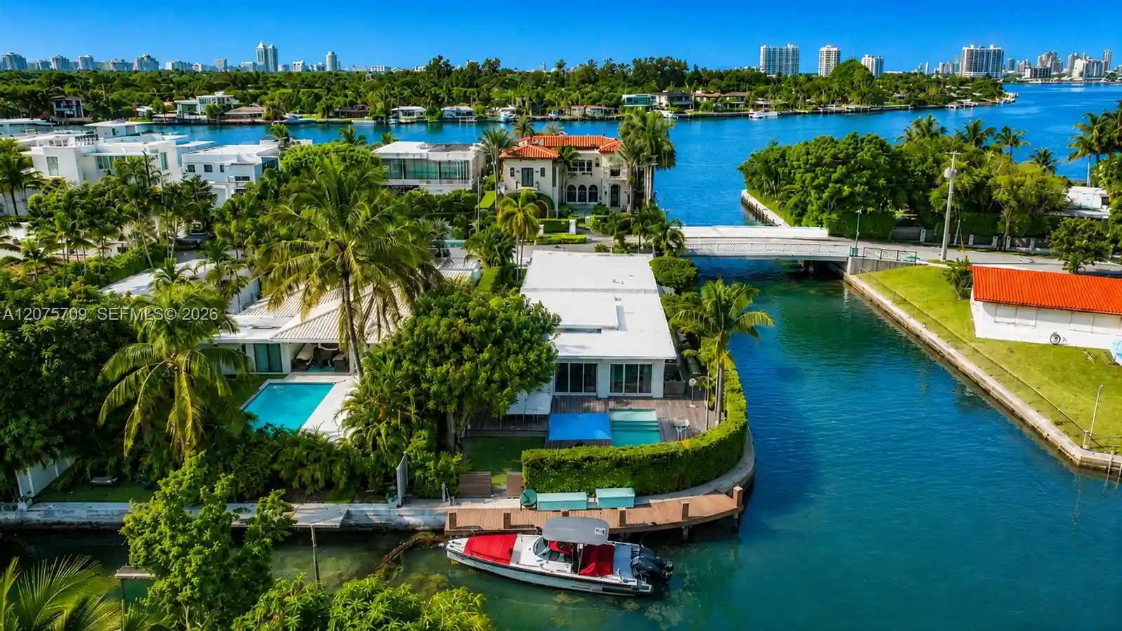 Photo 1 of Single family home for sale at 1885 Daytonia Rd, Miami Beach, FL 33141 | MLS# A12075709 | Listing updated on 2026-10-26