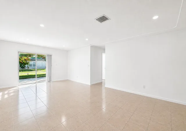 Photo 2 of Single family home for sale at 330 W 22nd Ct, Riviera Beach, FL 33404 | MLS# B26067288 | Listing updated on 2026-09-23