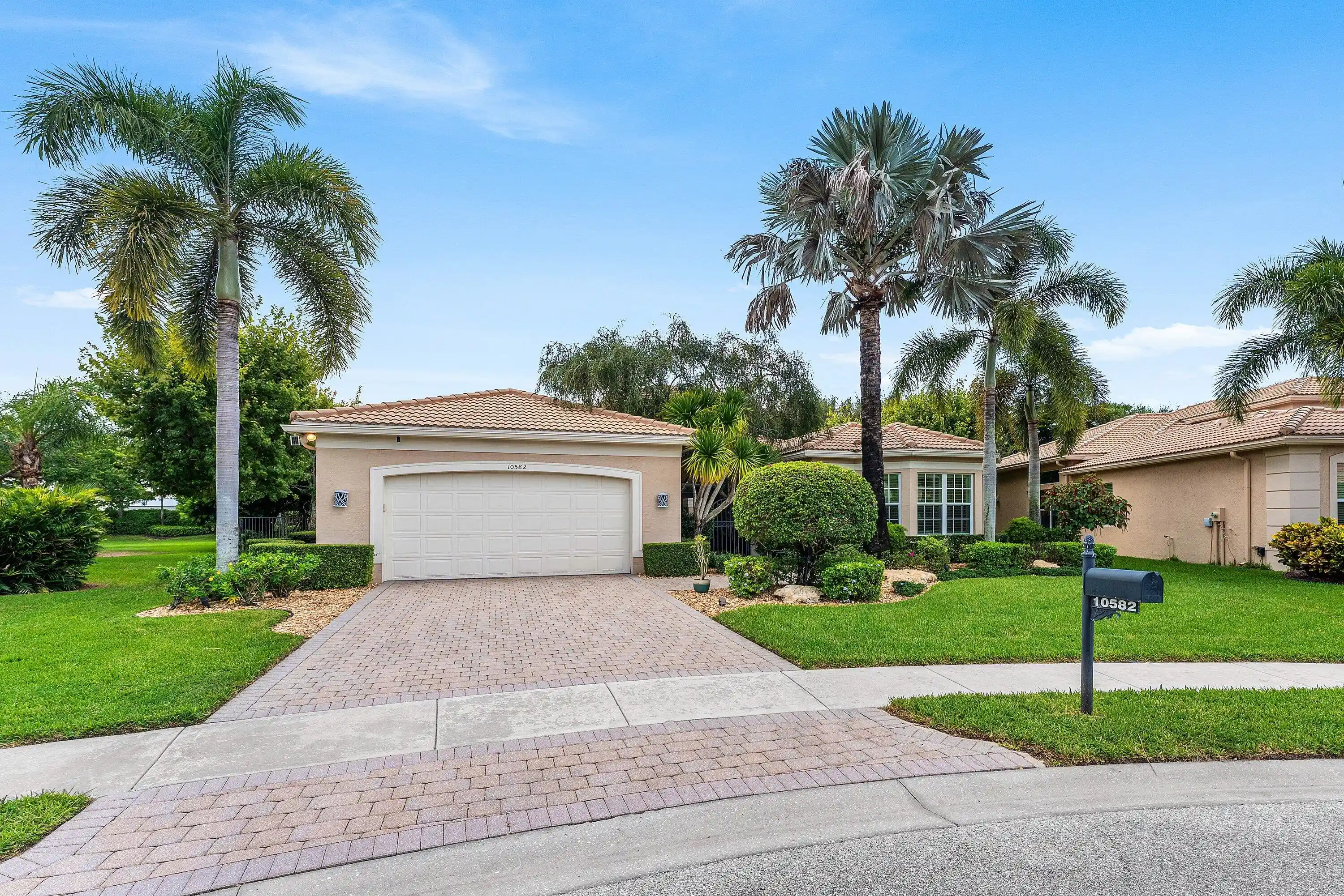 Photo 1 of Single family home for sale at 10582 Whitewind Cir, Boynton Beach, FL 33473 | MLS# B26067293 | Listing updated on 2026-10-21