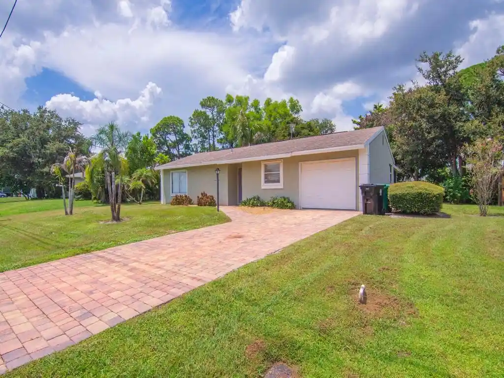 Photo 1 of Single family home for sale at 509 Se Faith Ter, Port St Lucie, FL 34953 | MLS# B26067309 | Listing updated on 2026-09-23