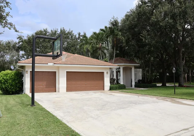 Photo 2 of Sale Pending at 5705 Nw 100th Ter, Coral Springs, FL 33076 | MLS# B26067348 | Listing updated on 2026-10-09
