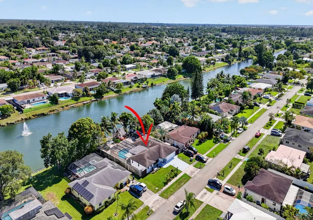 Single family home for sale at 4602 Bison St, Boca Raton, FL 33428 | MLS# B26067631