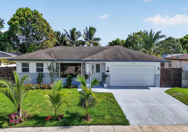 Photo 3 of Single family home for sale at 4602 Bison St, Boca Raton, FL 33428 | MLS# B26067631 | Listing updated on 2026-10-09
