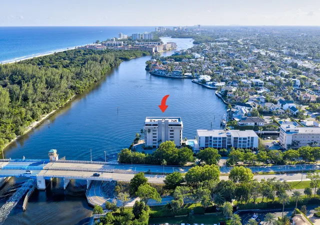 Photo 4 of Condo for sale at 900 Ne Spanish River Blvd #2w, Boca Raton, FL 33431 | MLS# B26067653 | Listing updated on 2026-09-23