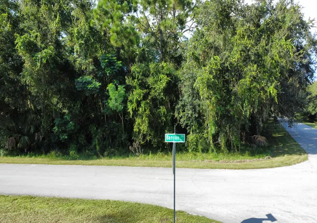 Land for sale at 7102 Banyan St, Fort Pierce, FL 34951 | MLS# B26067787