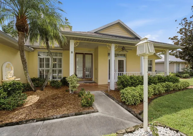Photo 2 of Single family home for sale at 692 Sw Ewing Ave, Port St Lucie, FL 34983 | MLS# B26068037 | Listing updated on 2026-09-30