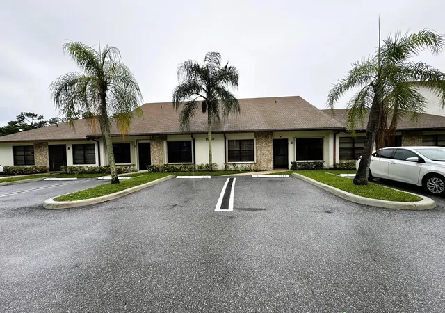 Photo 1 of Single family home for sale at 1040 Parkside Green Dr #C, Greenacres, FL 33415 | MLS# B26068118 | Listing updated on 2026-09-28