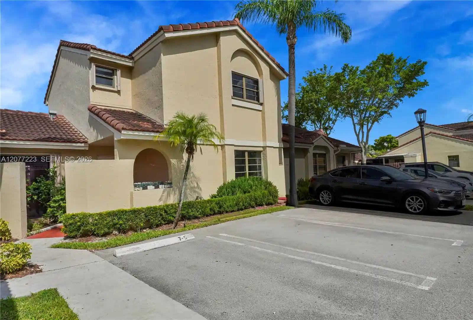 Photo 1 of Single family home for sale at 6538 Nw 170th Ter, Hialeah, FL 33015 | MLS# A12077223 | Listing updated on 2026-10-20