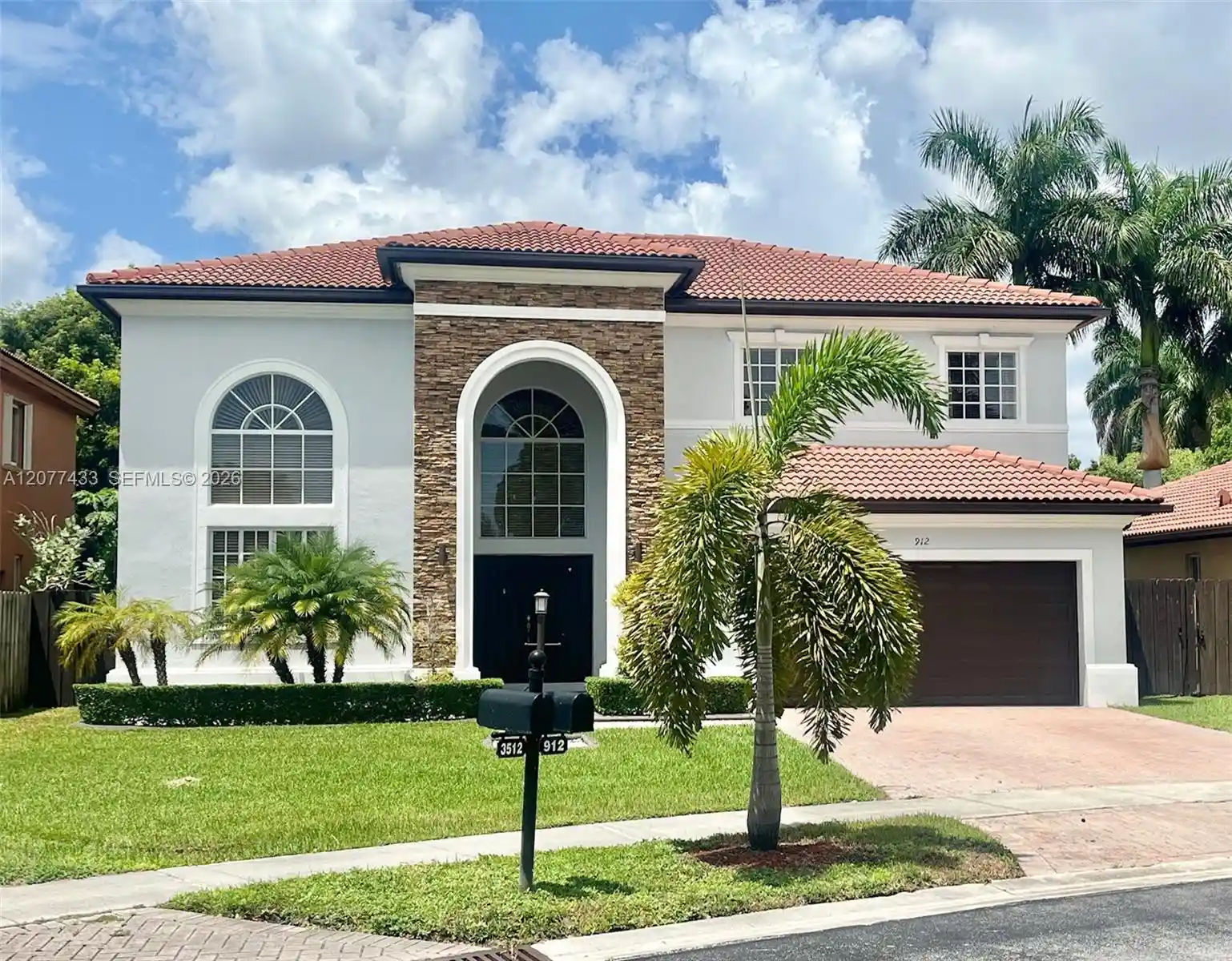 Photo 1 of Sale Pending at 912 Ne 35th Ave, Homestead, FL 33033 | MLS# A12077433 | Listing updated on 2026-10-19