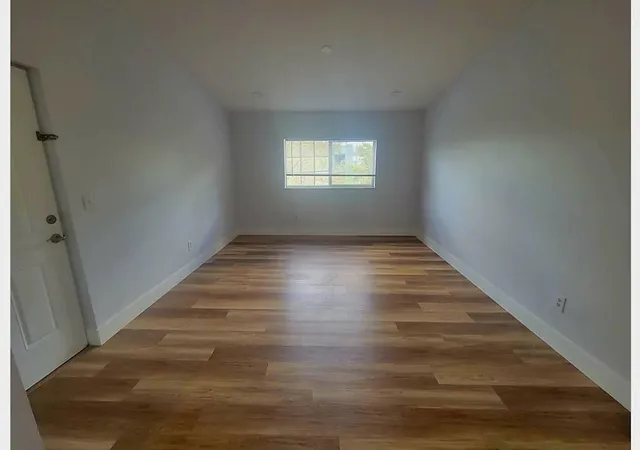 Photo 4 of Condo for sale at 3700 N 56Th Ave #1030, Hollywood, FL 33021 | MLS# B26068245 | Listing updated on 2026-10-08