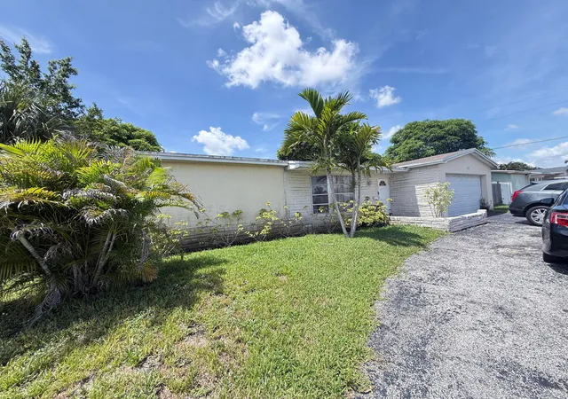 Photo 1 of Single family home for sale at 3132 Nw 39th Ct, Lauderdale Lakes, FL 33309 | MLS# B26068335 | Listing updated on 2026-10-01
