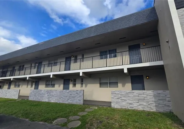 Photo 2 of Condo for sale at 7801 Colony Cir S #106, Tamarac, FL 33321 | MLS# B26068381 | Listing updated on 2026-10-01