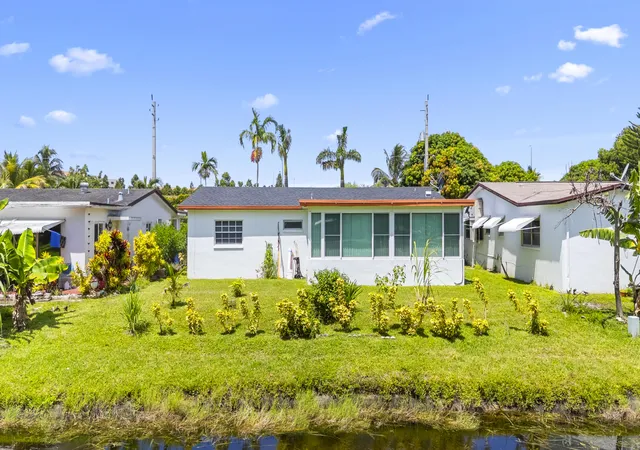 Photo 3 of Single family home for sale at 4200 Nw 52nd Ave, Lauderdale Lakes, FL 33319 | MLS# B26068410 | Listing updated on 2026-09-29
