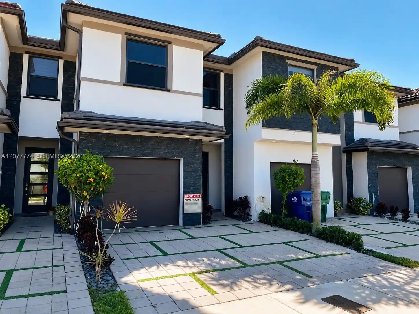 Photo 1 of Townhouse for sale at 9116 Nw 158th St, Miami Lakes, FL 33018 | MLS# A12077774 | Listing updated on 2026-10-20