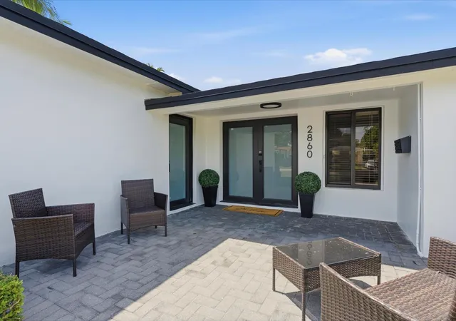 Photo 2 of Single family home for sale at 2860 Monroe St, Hollywood, FL 33020 | MLS# B26068563 | Listing updated on 2026-10-04