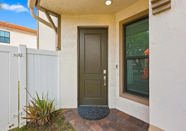 Photo 3 of Townhouse for sale at 2011 Tamarind Dr, Riviera Beach, FL 33410 | MLS# B26068678 | Listing updated on 2026-10-09