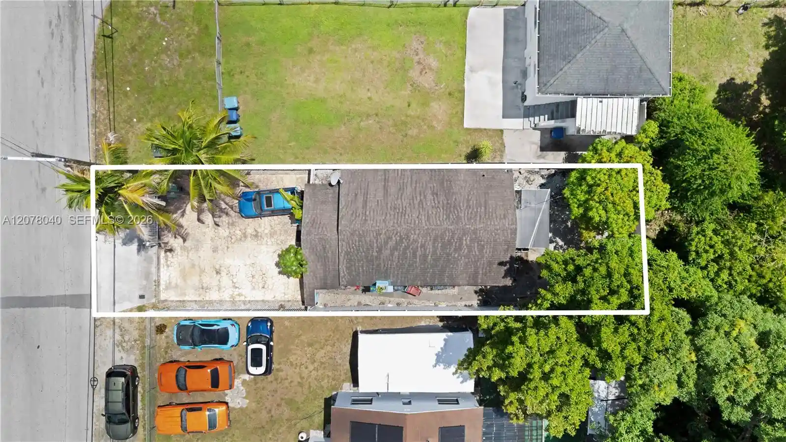 Photo 1 of Single family home for sale at 390 Ne 166th St, North Miami, FL 33162 | MLS# A12078040 | Listing updated on 2026-10-05