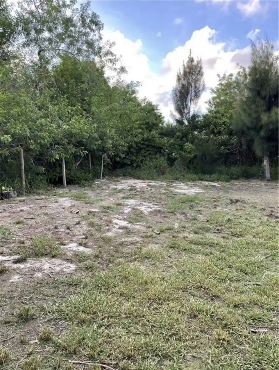 Photo 1 of Land for sale at 2432 42nd St, Vero Beach, FL 32967 | MLS# B26068729 | Listing updated on 2026-10-13