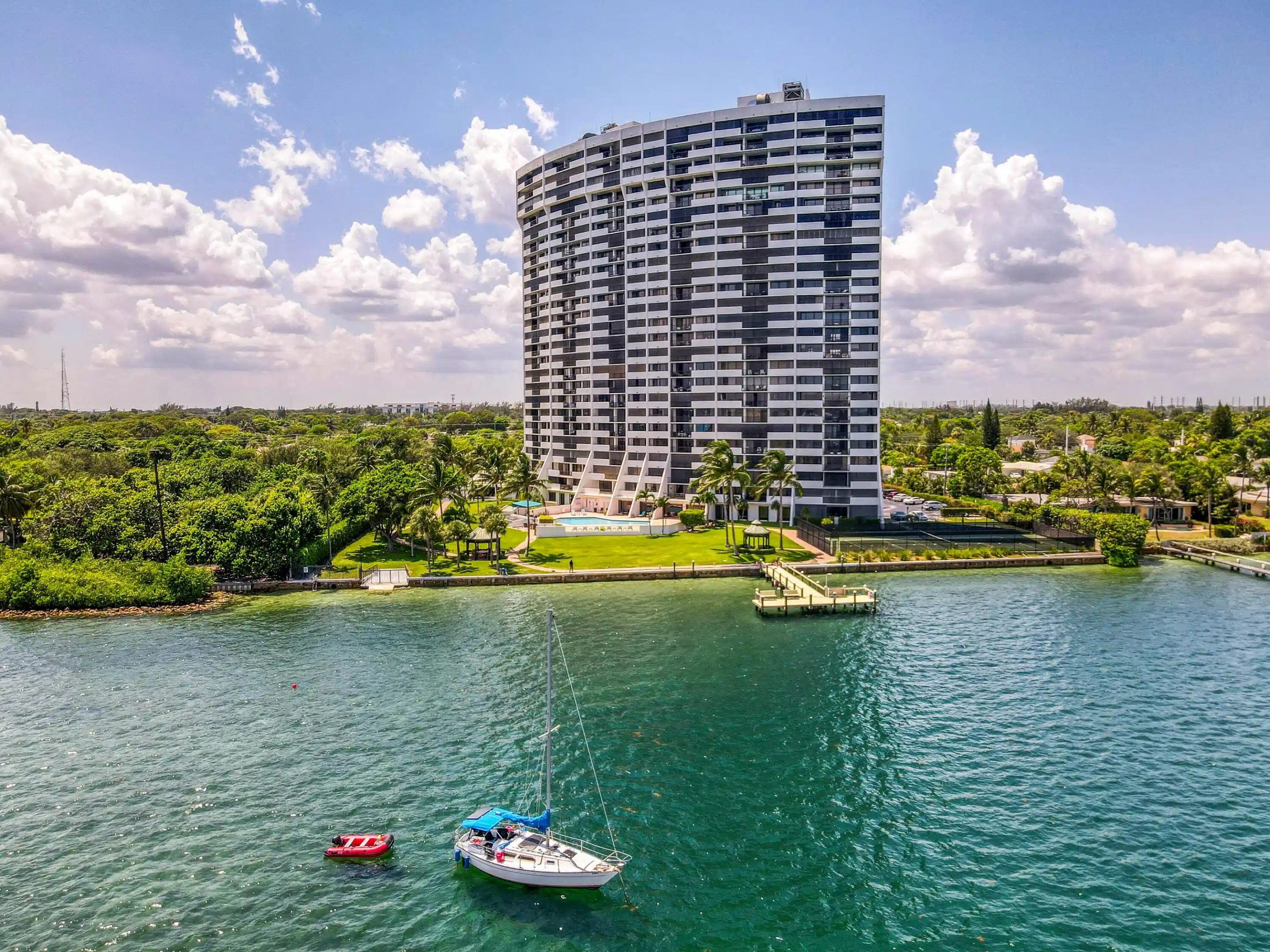 Photo 1 of Sale Pending at 5200 N Flagler Dr #1106, West Palm Beach, FL 33407 | MLS# B26068787 | Listing updated on 2026-10-29