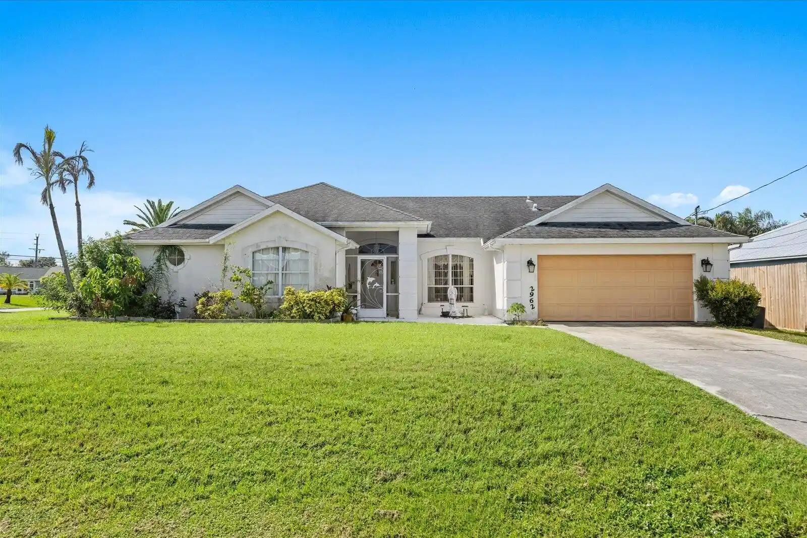 Single family home for sale at 2962 Se Bella Rd, Port St Lucie, FL 34984 | MLS# B26068842