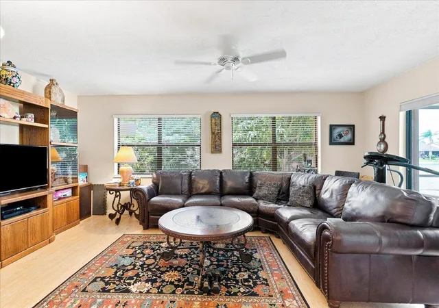 Photo 3 of Single family home for sale at 9843 Nw 75th Ct Nw, Tamarac, FL 33321 | MLS# B26069137 | Listing updated on 2026-09-23