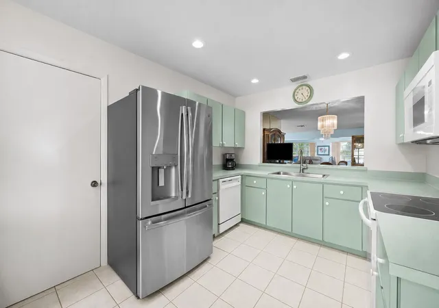 Photo 3 of Single family home for sale at 6127 Rainbow Cir, Greenacres, FL 33463 | MLS# B26069133 | Listing updated on 2026-09-23
