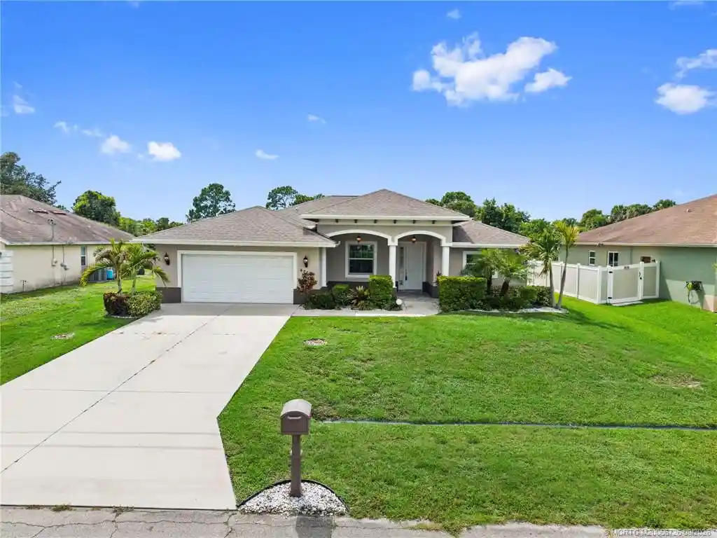 Photo 1 of Sale Pending at 4262 Sw Ragen St, Port Saint Lucie, FL 34953 | MLS# M20056726 | Listing updated on 2026-10-22