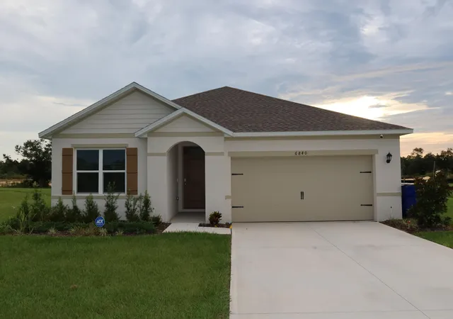 Photo 1 of Single family home for sale at 6840 Coconut Grove Dr, Sebring, FL 33872 | MLS# B26069359 | Listing updated on 2026-09-30