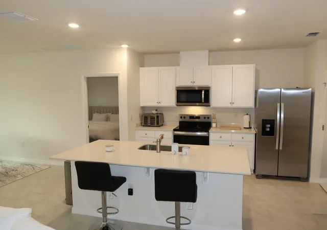 Photo 4 of Single family home for sale at 6840 Coconut Grove Dr, Sebring, FL 33872 | MLS# B26069359 | Listing updated on 2026-09-30