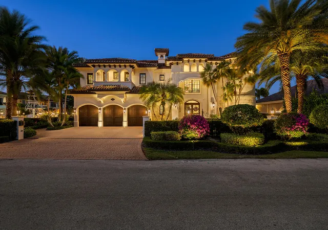 Photo 1 of Mansion for sale at 2319 Ne 28th St, Lighthouse Point, FL 33064 | MLS# B26069416 | Listing updated on 2026-10-08