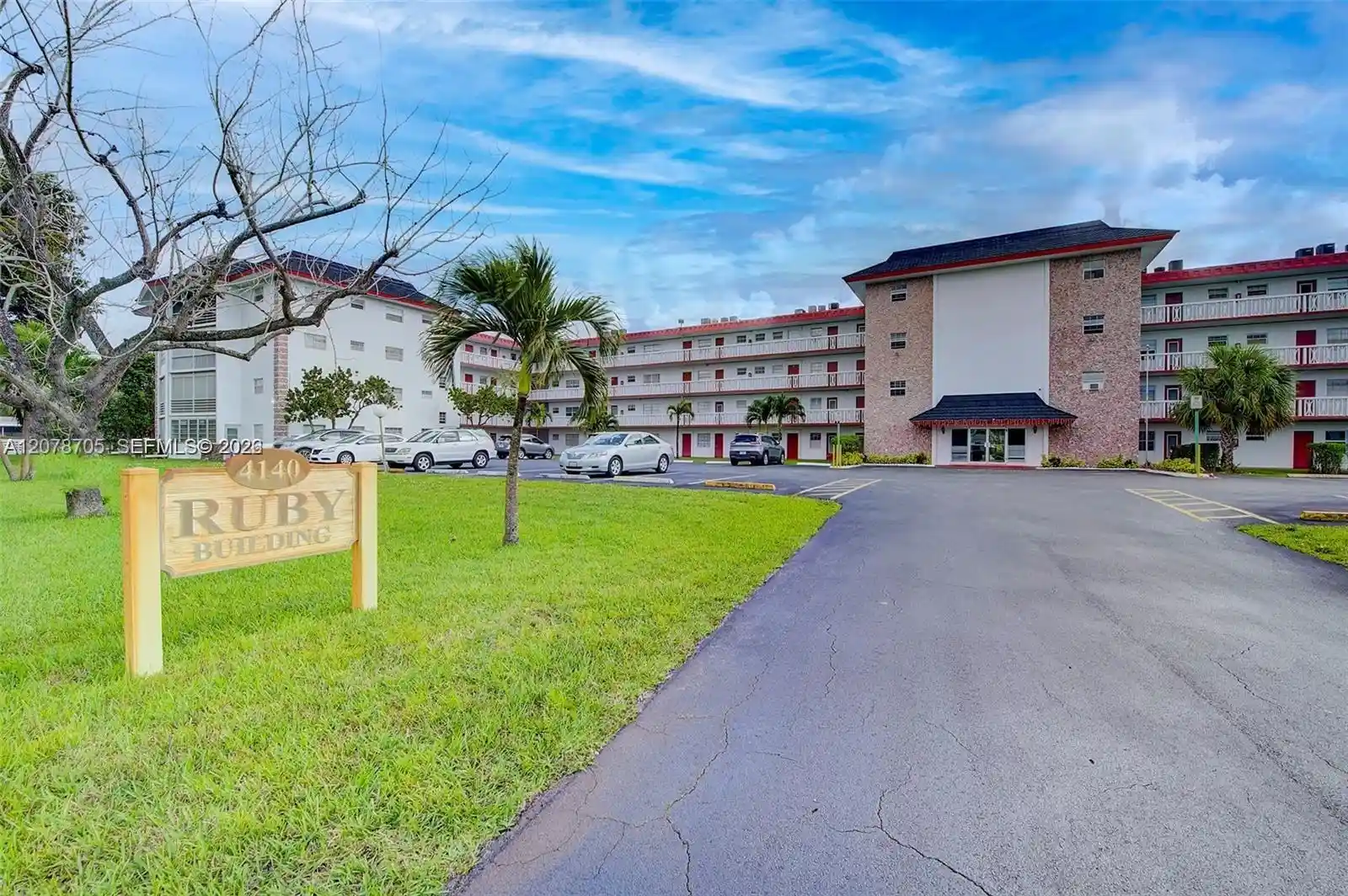 Condo for sale at 4140 Nw 44Th Ave #312, Lauderdale Lakes, FL 33319 | MLS# A12078705