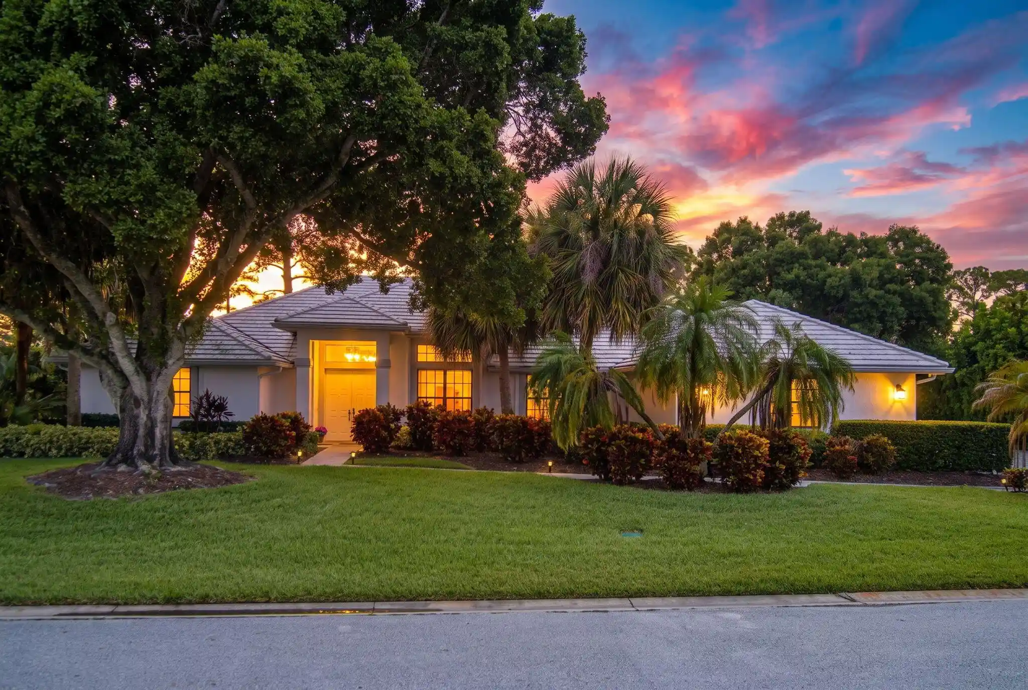 Photo 1 of Sale Pending at 756 Sw Pelican Cvs, Port St Lucie, FL 34986 | MLS# B26069654 | Listing updated on 2026-10-29