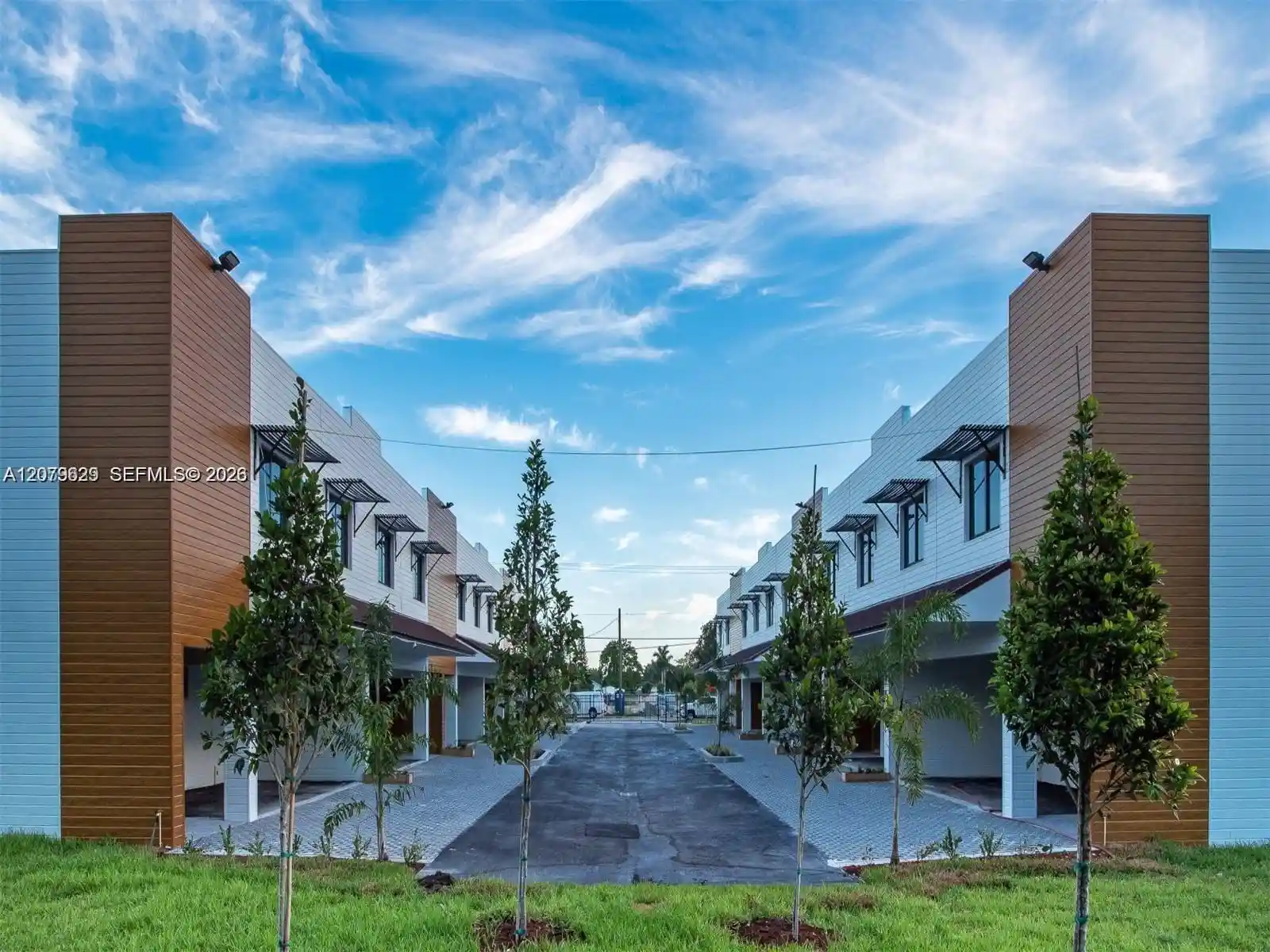 Townhouse for sale at 954 Nw 8Th St #2, Florida City, FL 33034 | MLS# A12079629
