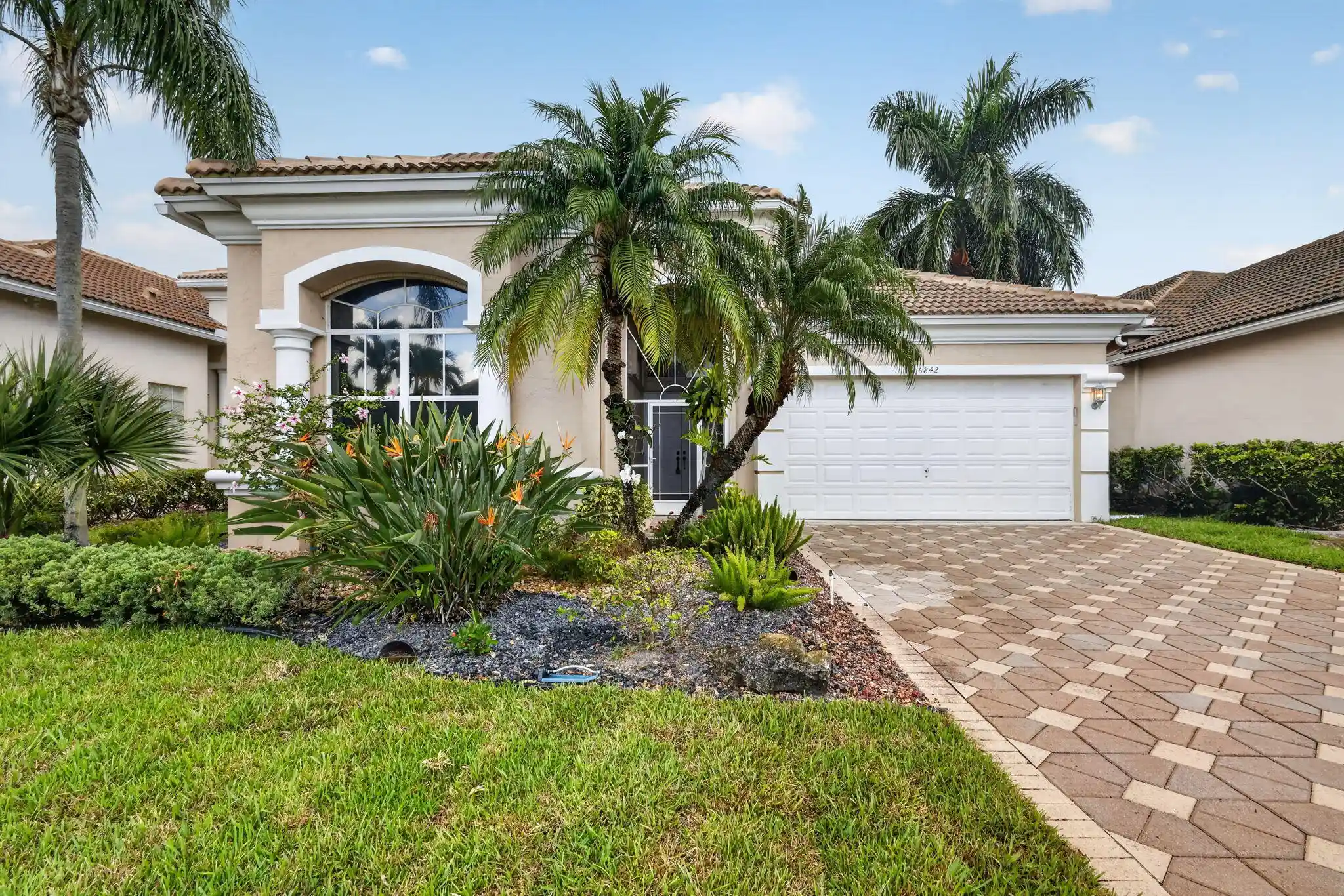 Photo 1 of Single family home for sale at 6842 Fairway Lakes Dr, Boynton Beach, FL 33472 | MLS# B26069721 | Listing updated on 2026-10-19