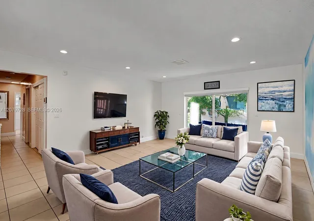 Photo 3 of Single family home for sale at 16000 N Miami Ave, Miami, FL 33169 | MLS# A12079728 | Listing updated on 2026-10-29