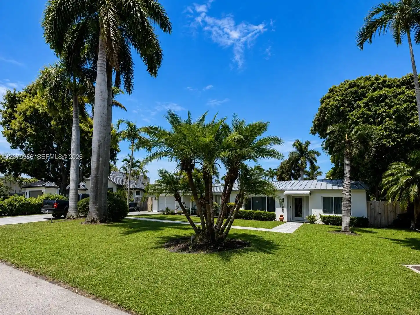 Single family home for sale at 2421 Ne 13Th St, Fort Lauderdale, FL 33304 | MLS# A12079986