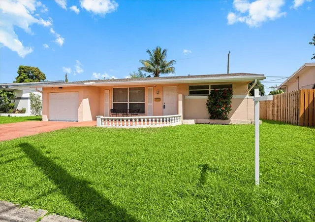 Photo 2 of Single family home for sale at 8407 Nw 25th Ct, Sunrise, FL 33322 | MLS# B26070029 | Listing updated on 2026-09-25
