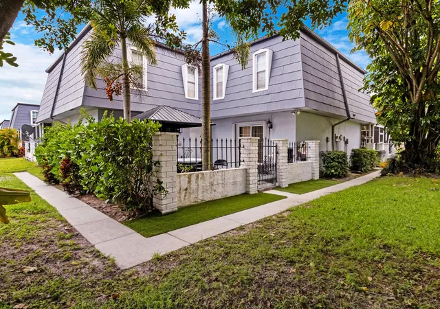 Photo 1 of Townhouse for sale at 12039 Basin St N, Wellington, FL 33414 | MLS# B26070031 | Listing updated on 2026-09-23