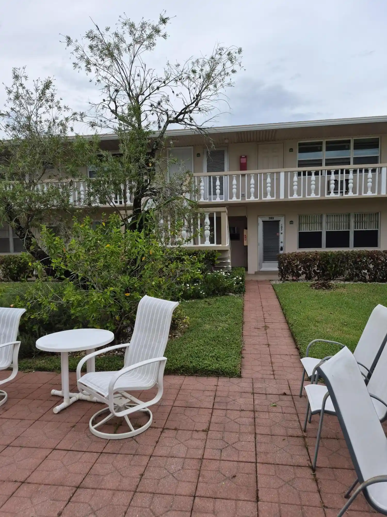 Photo 1 of Condo for sale at 214 Cambridge #I, West Palm Beach, FL 33417 | MLS# B26070053 | Listing updated on 2026-10-30